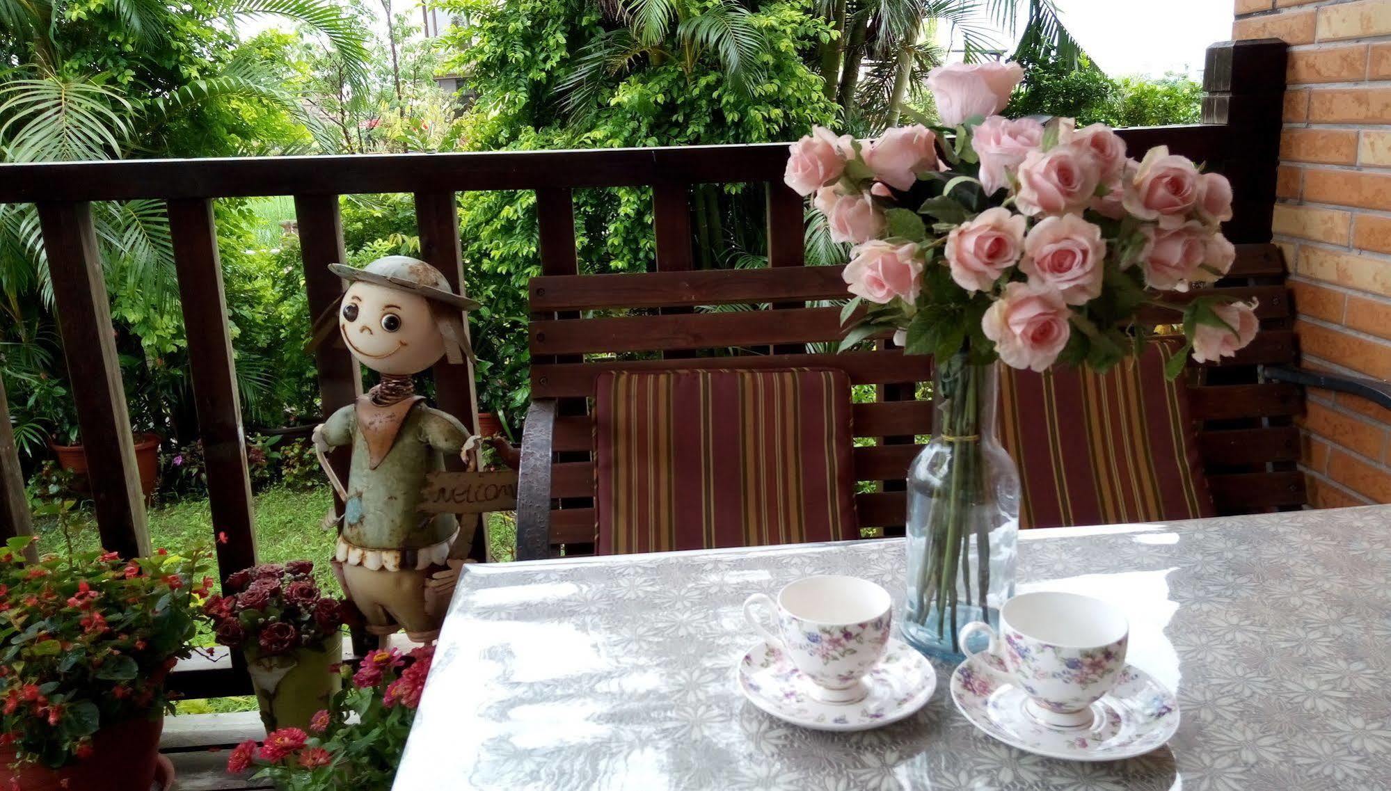 Victoria B&B Yilan Exterior foto